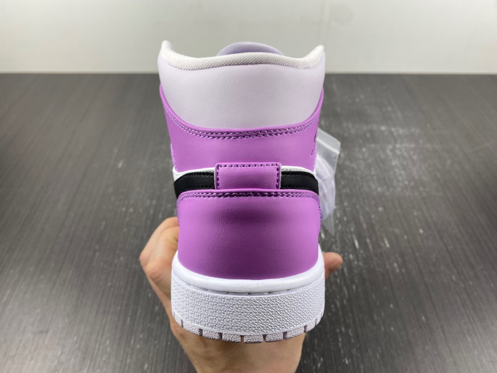 Air Jordan 1 Mid SE DC9517-600
