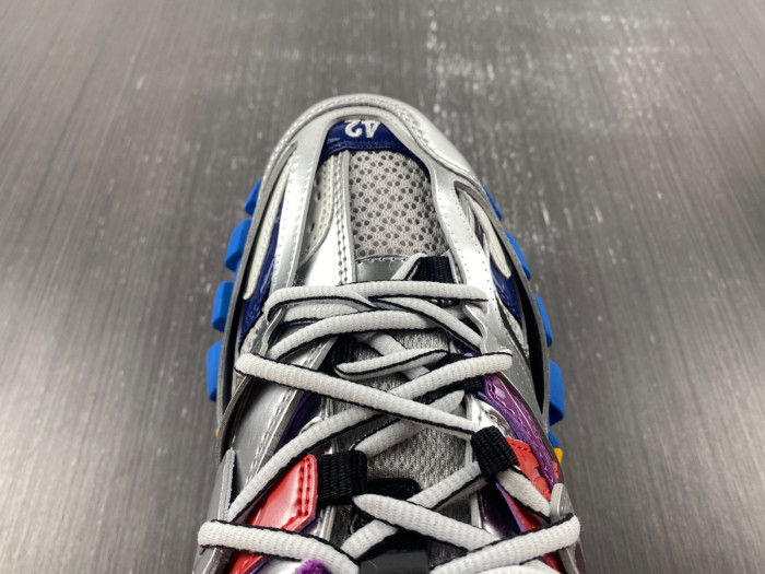 BL TRAINERS TRACK