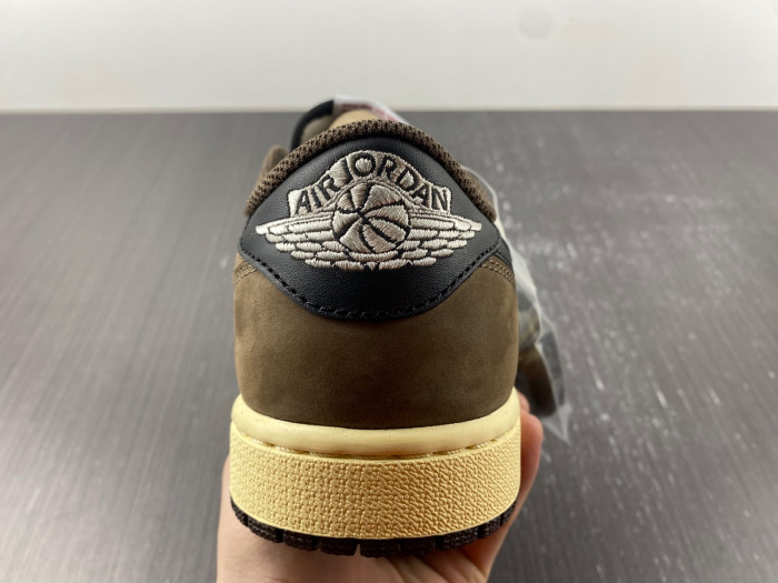 Air Jordan AJ1 Low OG SP TRAVIS SCOTT CQ4277-105