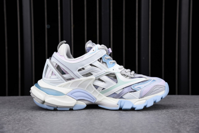 BL TRAINERS TRACK