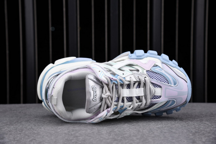 BL TRAINERS TRACK