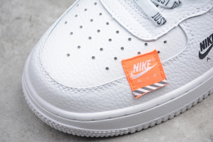 Nike Air Force 1 Mid Terra OrangeAR7719-101