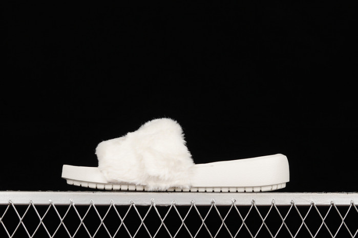 AIR JORDAN NOLA SLIDE COCONUT MILK/OLIVE AURA/SAIL DQ5364-131