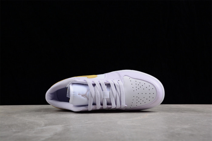 WMNS AIR JORDAN 1 LOW 
