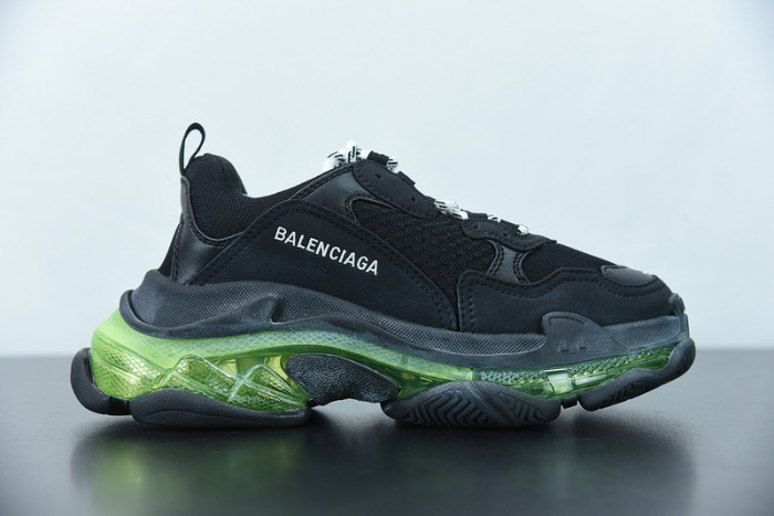 BL TRIPLE S TRAINERS