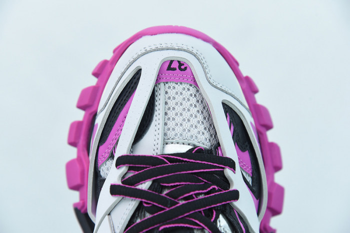 BL TRAINERS TRACK