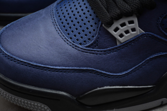 Air Jordan 4 WNTR 