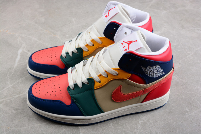 Air Jordan 1 Mid "University Blue" DN3738-400